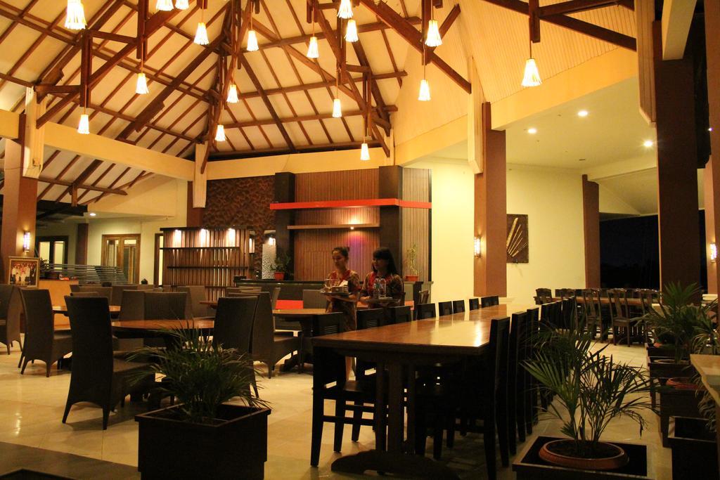 Kampoeng Nelayan Hotel Palu Eksteriør billede